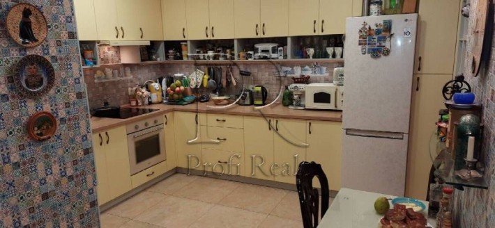 Продається 2 кімнатна квартира , Ярослава Гашека 22,Соцмісто/Дарниця - фото 1