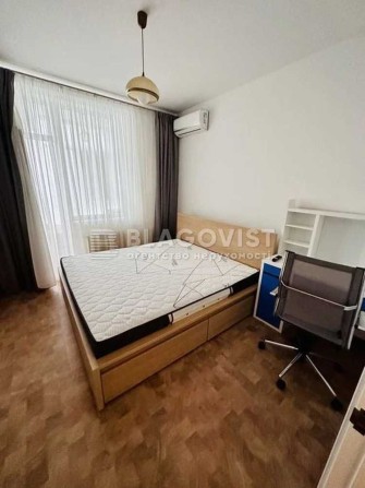 Продаж квартири Писаржевського Академіка, 8 ЖК"Єнісейська садиба" - фото 1