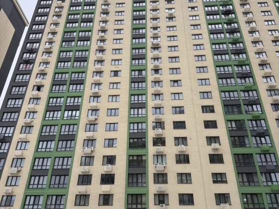 Продаж 2 к 82.5м без%  Максимовича 32 б Перфект Таун Є оселя Генератор