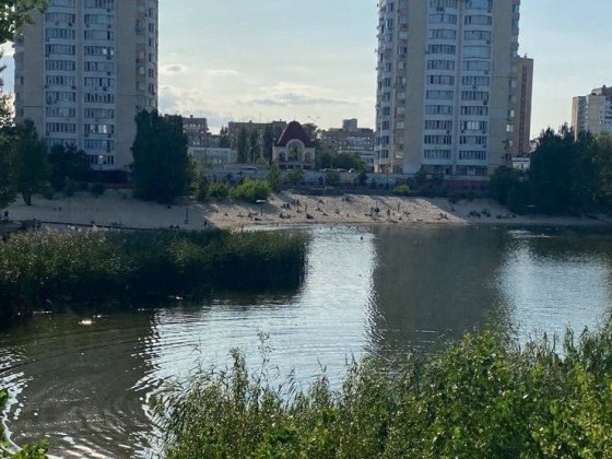 Продаж 2к квартири 75 кв.м на просп.Володимира Івасюка 43Г Оболонський