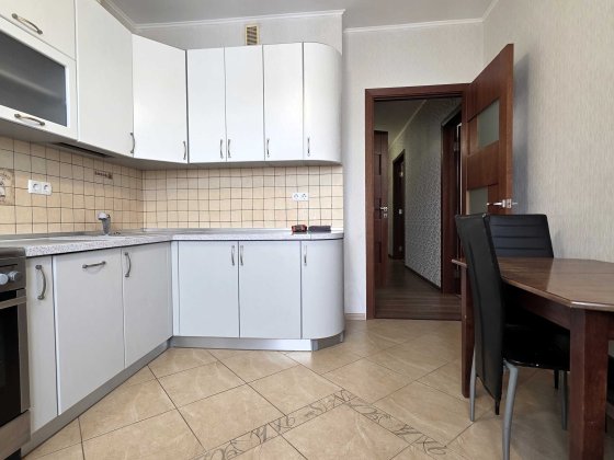 Продаж 2к квартири 71 м2 вул. Петра Калнишевського, 7, Оболонський р-н