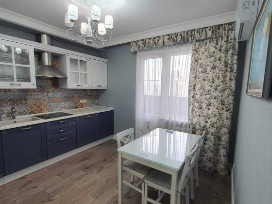 Продаж 3-к Урлівська Позняки