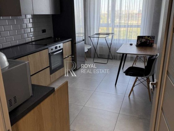 Продаж Квартири Svitlo Park з орендарем 40.8м2 9 поверх РЕМОНТ Киев