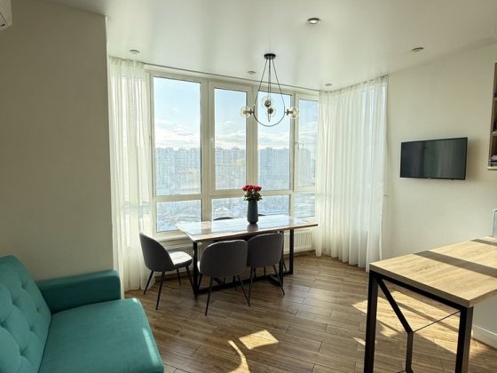 Продам 2-к квартиру ЖК Каховський вул Каховська  62