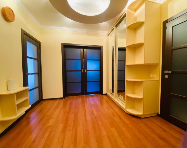 Продаж 3-кімнатної квартири, 5 хвилин до метро Позняки - фото 1