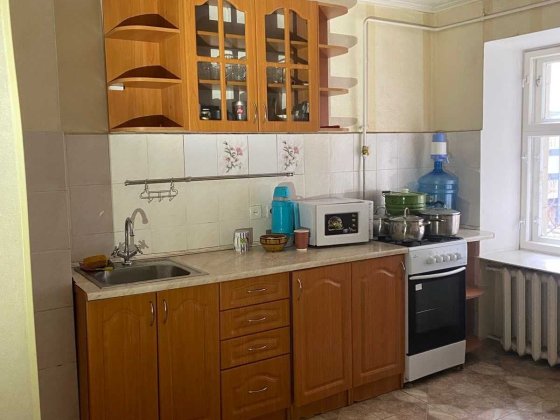 Продам 2к кв. Л.Лук*яненка(Тимошенко) 19. М.Мінська-5 хв пішки.Без ком