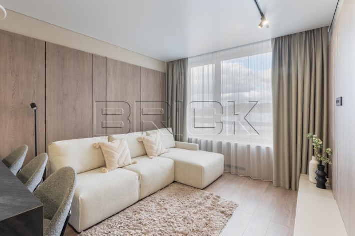 ЖК Great вулиця Причальна 15Є Осокорки Позняки River Mall - фото 1