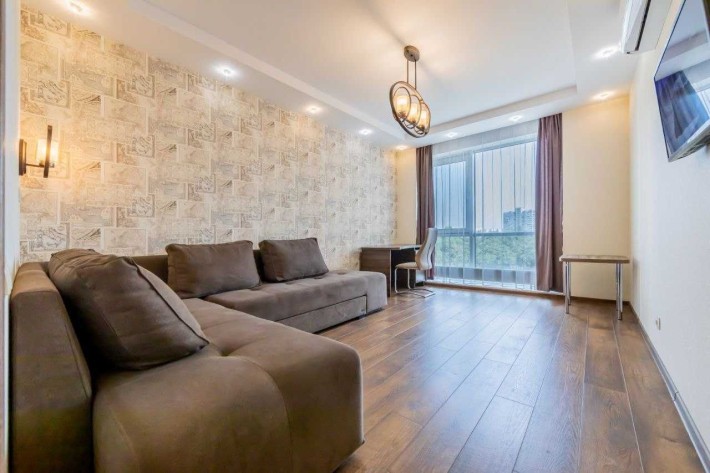 Просторная, видовая 1-ком кв-студия 50м2 в ЖК Автограф - фото 1