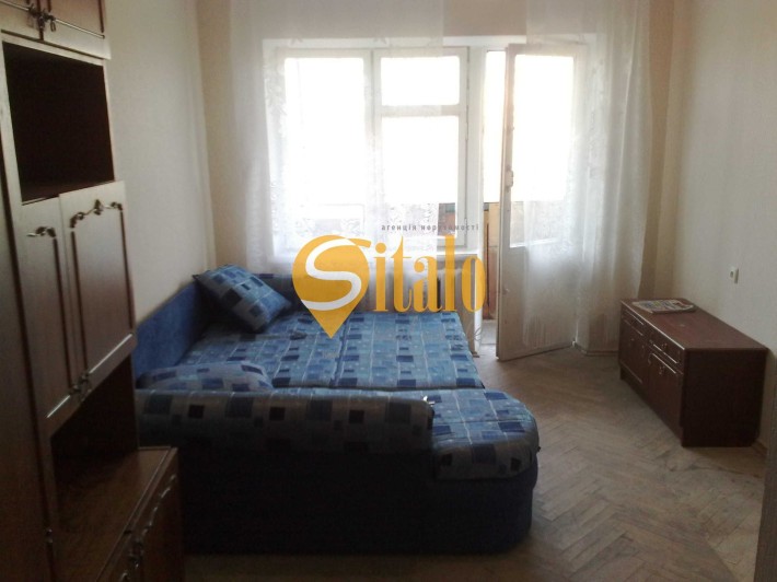 продаж 3 кімн квартири метро Чернігівська Братиславська 4 - фото 1