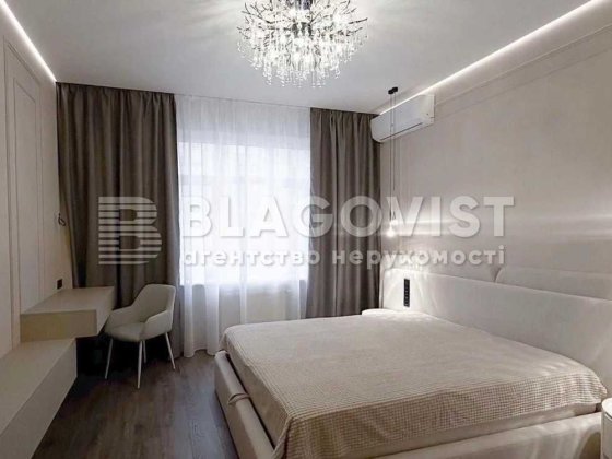 КРАЩА ЦІНА І ЛОКАЦІЯ! Антоновича.В (Горького)ЦЕНТР! 81 м.кв Ремонт! Київ