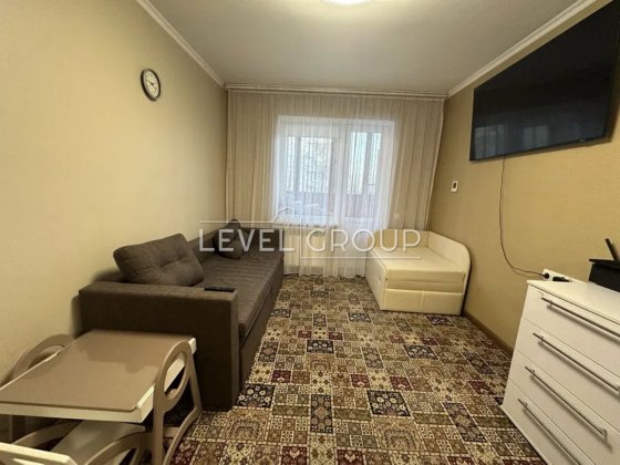 Продається 1-кім  вул.Вірменська, 29 м.Вирлиця Дарницький район