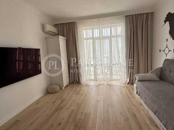 Стильна квартира в центрі Києва біля Ботанічного саду  ЖК Граф Толстой Киев