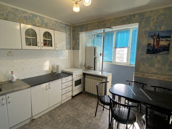 Продаж 1-кім квартири,вул. Пантелеймона Куліша, 15, метро Лівобережна