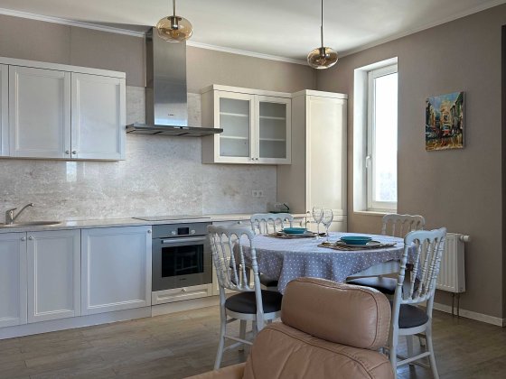 Без комиссии! Продажа 3к квартиры возле метро, ул.Лобановского 150-Г Киев