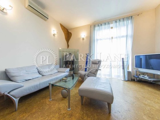 Центр Будинок з зіркою Ремонт 2 спальні 72м² Хрещатик, 25 ЦУМ Киев