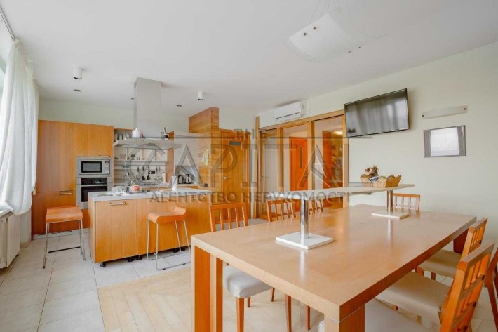 Продажа квартиры, ул. Андрея Аболмасова, Русановские сады - фото 1