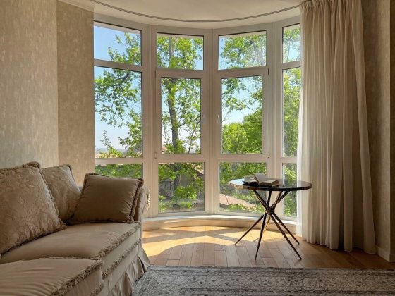 Без% Продаж унікальної квартири в зеленій локації Феофанія Теремки Київ