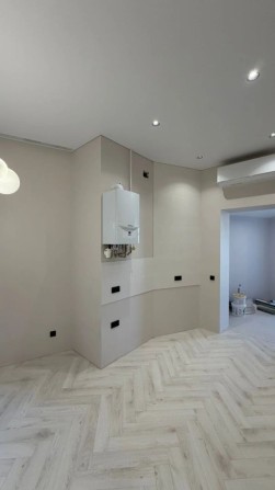 Чернівці продаж 2х кімн квартира ,центрр - фото 1