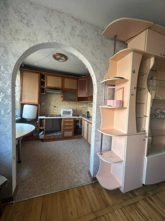 Терміновий продаж 3 км. квартири з меблями - фото 1