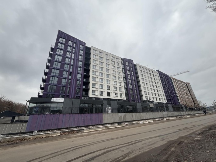 Квартира в сучасній новобудові,секція здана - фото 1