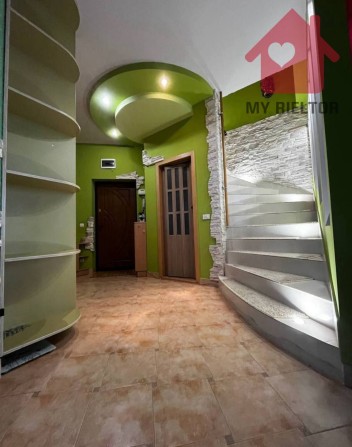 Продаж трикімнатної квартири по вул.Можайського - фото 1