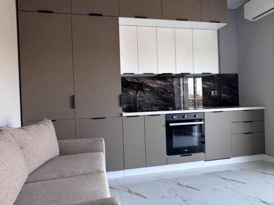 Продається нова 1,5 кімнатна квартира. Переуступка Ужгород