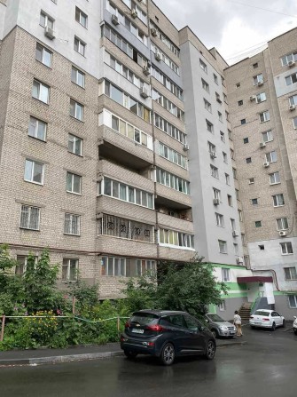 Продам 2-х комнатную центр, проспект Поля 59 - фото 1