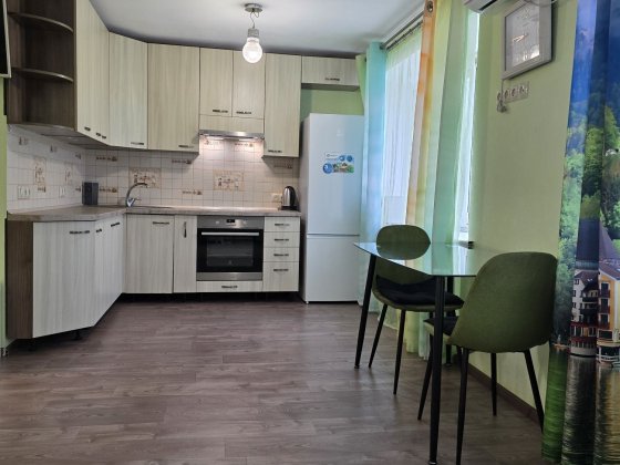 Продам большую 1к , Б.Хмельницкого / Стромцова / Поля Дніпро