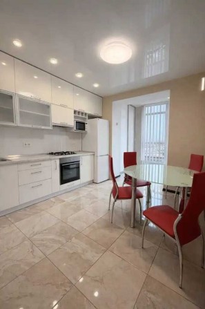 Продам 3х комнатную квартиру в ЖК Счастливый - фото 1