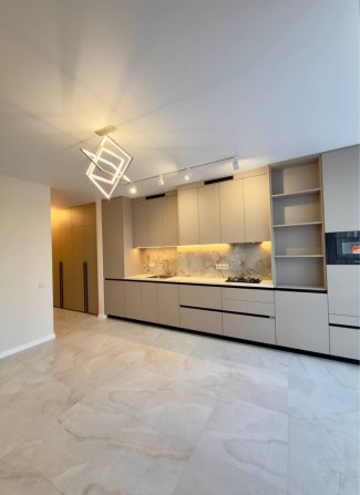 Продаж 2 кімнатної квартири / ЖК В4 - фото 1