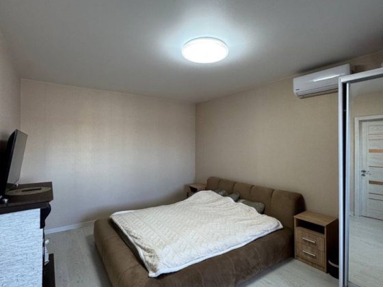 БЕЗ%!ЕКСКЛЮЗИВ! 4к. квартира (80м2) по вул. Ревуцького 44, Харківська Киев