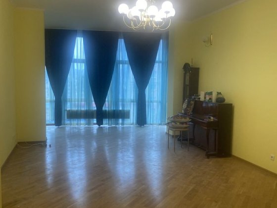 КПИ, Провиантская ( Тимофеевой)3; БЕЗ КОМИССИИ, 175метров Киев