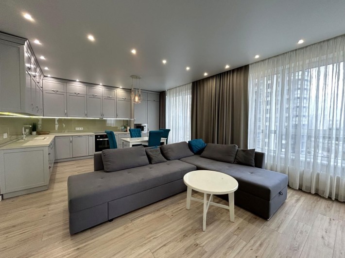 Стильна 2-к квартира 63 м² з видом на Дніпро ЖК Заріний - фото 1