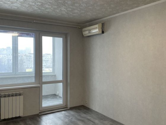 Продаж 2-кім. квартири, метро Мінська, Героїв Дніпра, ТРЦ Dream Town