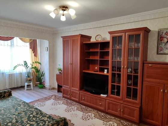 Продаж 1к квартири,м.Лісова,Кубанської України вул.39,поверх 1-ий Киев