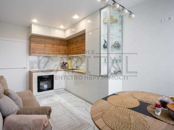 Продажа 2-комнатной квартиры, ЖК «Светлопарк», ул. Столичное шоссе Киев