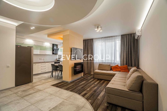 Без% Продам 2-х кімнатну,вул.Феодосійська 1,м.Деміївська,Голосіївський - фото 1