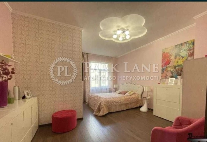 Продаж 3к квартири Центр метро Печерська Коновальця 36е - фото 1