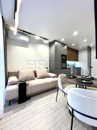 ЖК "Great" Причальна 12 метро Осокорки ТРЦ River Mall - фото 1