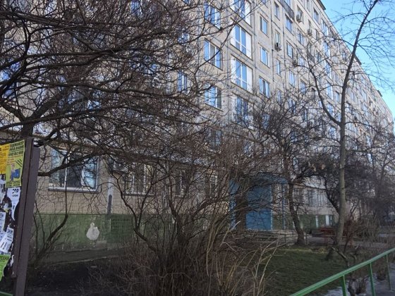 Продам 2х кімнатну вул. ШОЛОМ АЛЕЙХЕМА,6