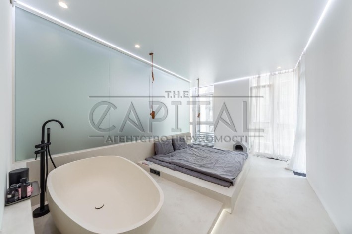 Продаж квартир 100м2 з ремонтом Французький квартал 2 Печерський район - фото 1