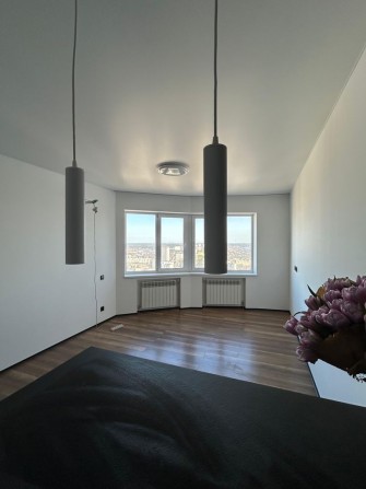 Продається квартира  в ЖК Мега-сіті - фото 1