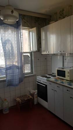 Продажі 3 к-ри метро Героїв Дніпра вулОзерна 24 - фото 1
