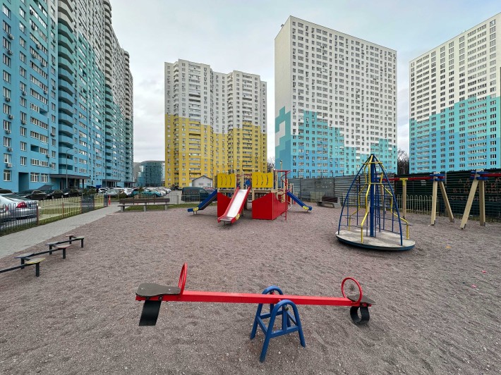 Без комісії Продам 1 кім вул.Приміська 26А, Одеський бульвар Новосілки - фото 1