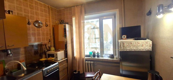 Продам 2-кімнатну квартиру на вул. Йорданська, 9-А, метро Оболонь - фото 1