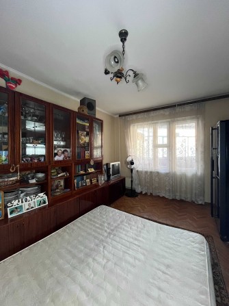 БЕЗ% Продам 4-к квартиру вул. Ревуцького 7, Харківська / Позняки - фото 1