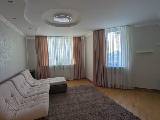 3-к квартира, Срібнокільська вул.1 ЖК Корона, Позняки /якісний ремонт/ Киев