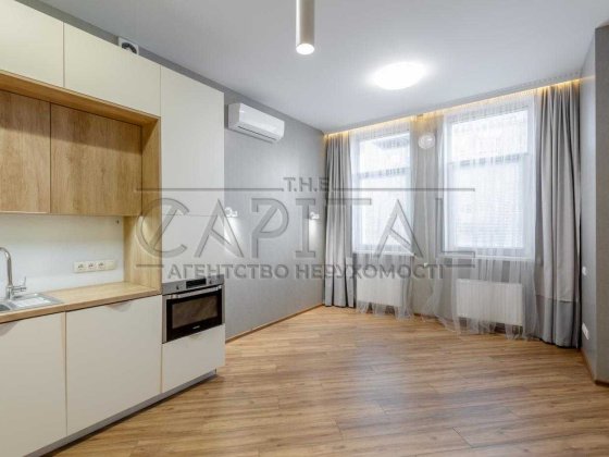 Продажа 3к квартиры 101 м2 / метро Печерская центр / с ремонтом Киев