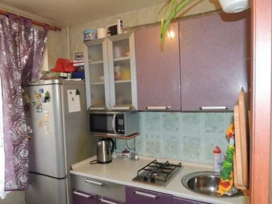 Продам 2-к квартиру по вул. Милютенка 11 Київ