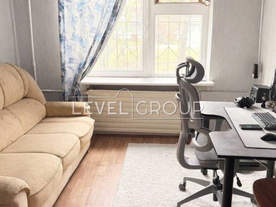 Оболонський проспект 34г, 1к квартира, тихий двір, ремонт Київ